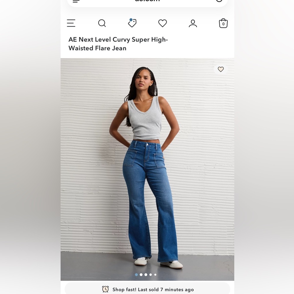 American Eagle Next Level Curvy Super High Waisted Jeans